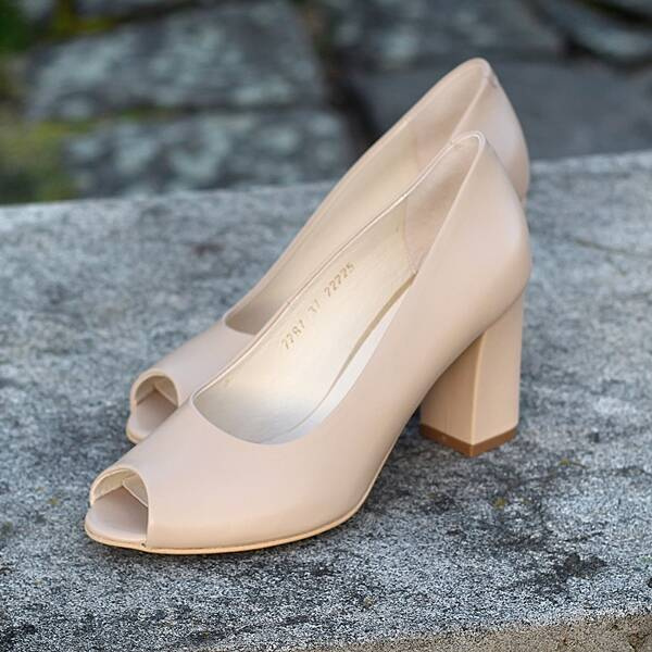 Kremowe czółenka damskie ALBA