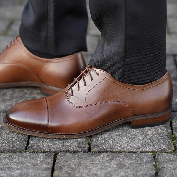 Brązowe półbuty wizytowe MIGG