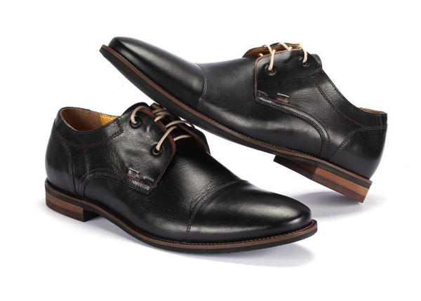 Czarne półbuty 4063