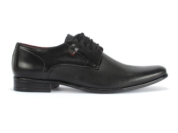 Czarne półbuty wizytowe 2622M