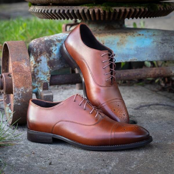 Brązowe półbuty wizytowe FOX