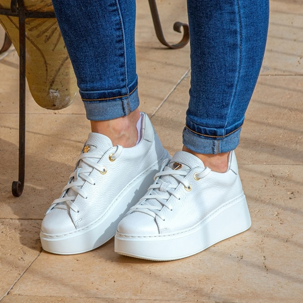 Białe sneakersy damskie ALICJA